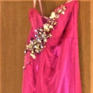 Dark pink Floor Length strapless Gown with “Blush Prom” by Alexia * Size 2